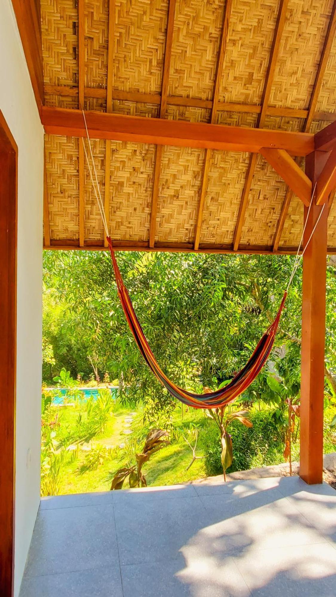 Majango Bungalows Kuta  Kültér fotó